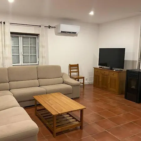 Vona - Private Pool, Beautiful Garden In 3 Bdr Обидуш