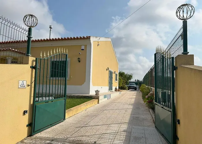 Villa Vona - Private Pool, Beautiful Garden In 3 Bdr *